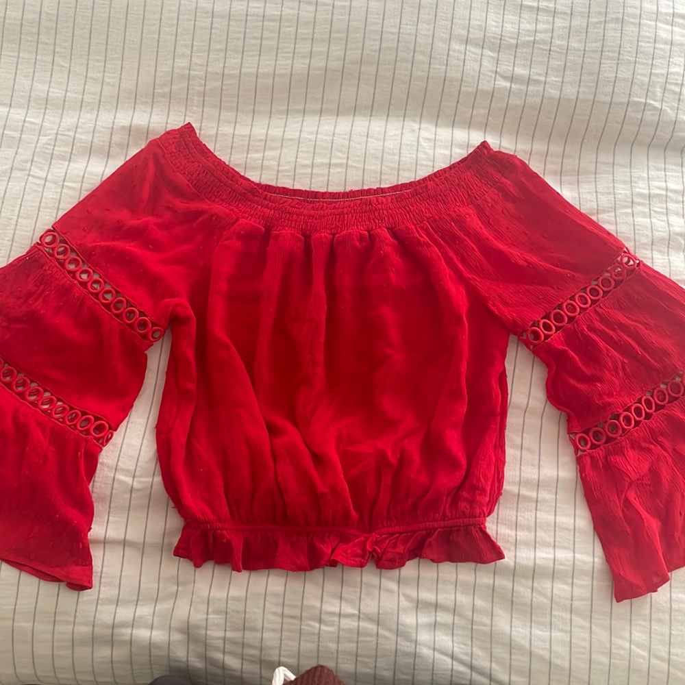 Off the shoulder